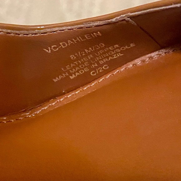 Vince Camuto Dahlein Mary Jane Pumps - Picture 13 of 16